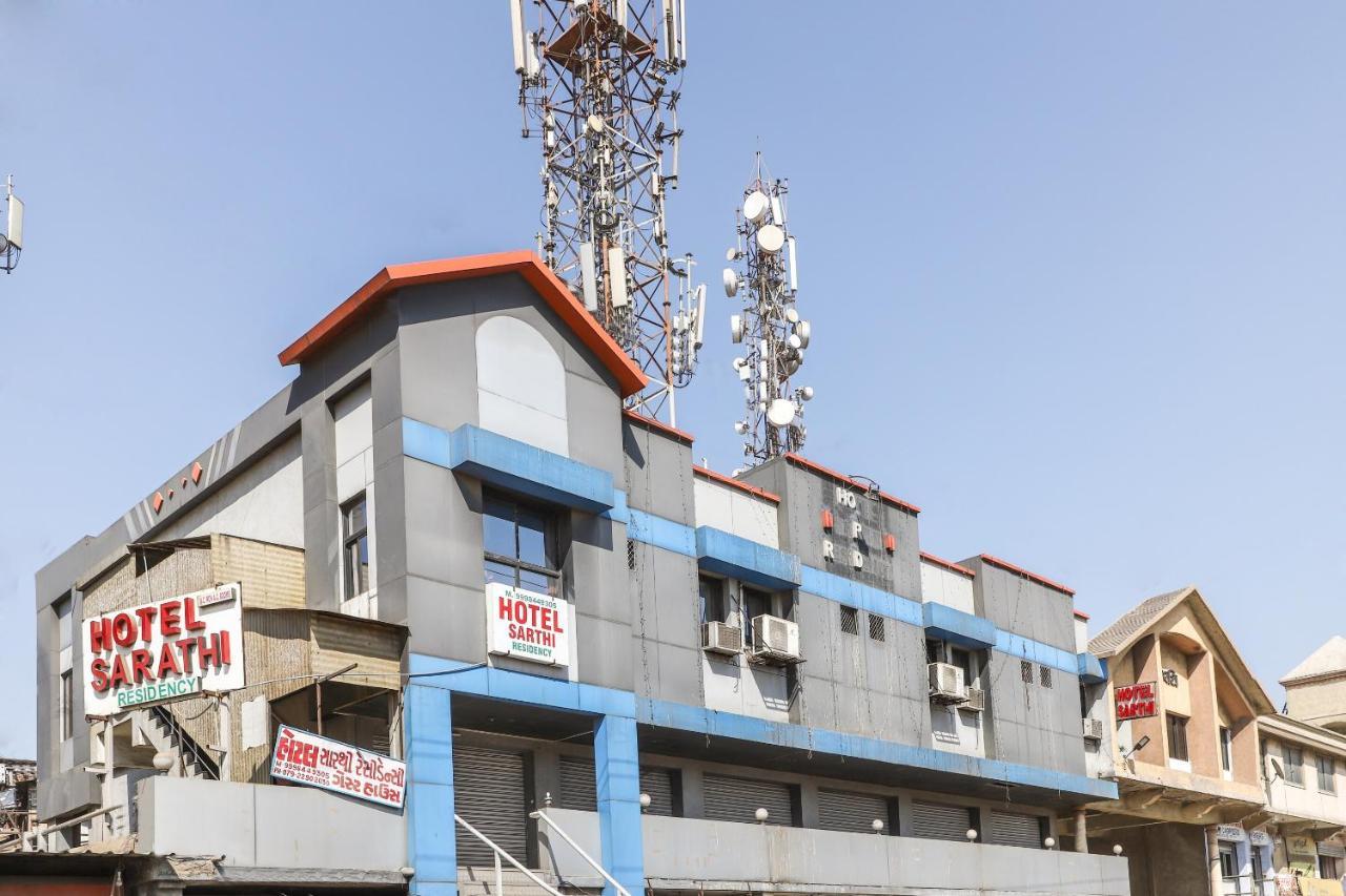 Oyo 69877 Hotel Sarthi Residency Amhedabad Dış mekan fotoğraf